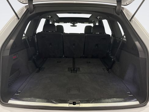 Used 2025 Audi Q7 3.0T Premium Plus AWD/4WD image 25