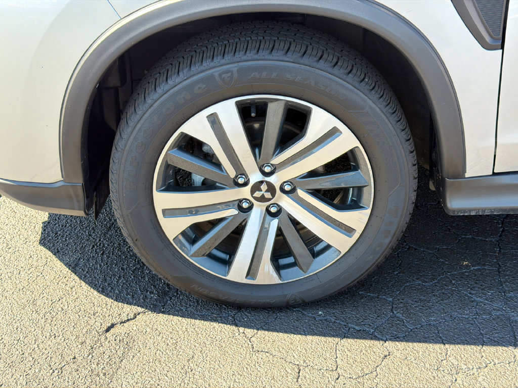 Used 2024 Mitsubishi Outlander Sport ES AWD/4WD image 13