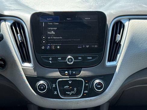 Used 2022 Chevrolet Malibu LS FWD image 11