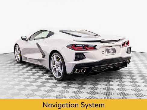 Used 2024 Chevrolet Corvette Stingray Premium Cpe w/ 3LT RWD image 3
