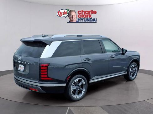 New 2026 Hyundai Palisade Limited FWD image 5