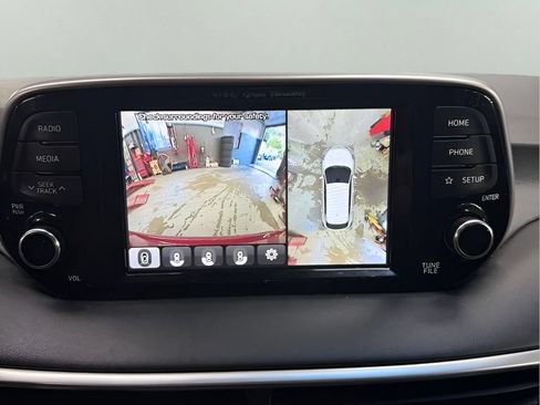 Used 2021 Hyundai Tucson Limited AWD/4WD image 16