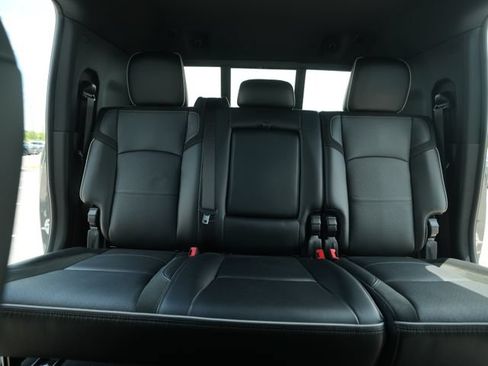 New 2026 RAM 2500 Laramie AWD/4WD image 39