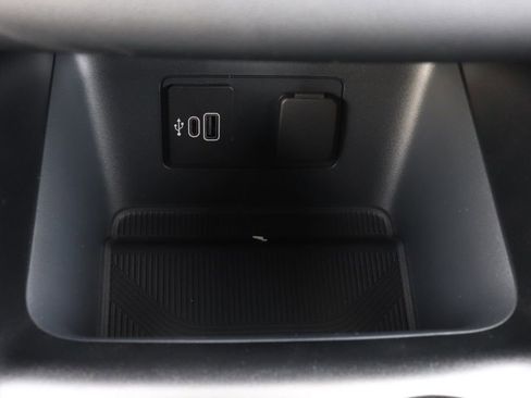 New 2026 Ford Explorer Tremor w/ Tremor Convenience Package image 24