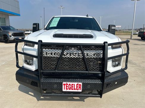 Used 2021 Chevrolet Silverado 2500 Custom w/ Custom Value Package image 20