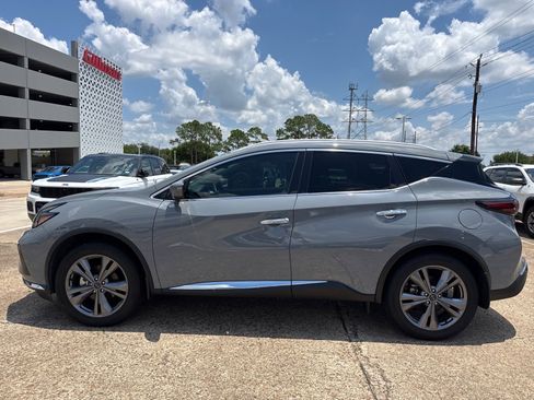 Used 2023 Nissan Murano Platinum w/ Cargo Package FWD image 5