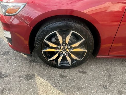 Used 2020 Chevrolet Malibu RS image 9