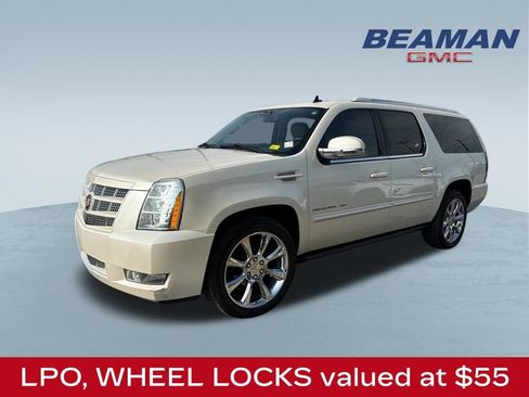 Used 2014 Cadillac Escalade ESV Premium AWD/4WD image 3
