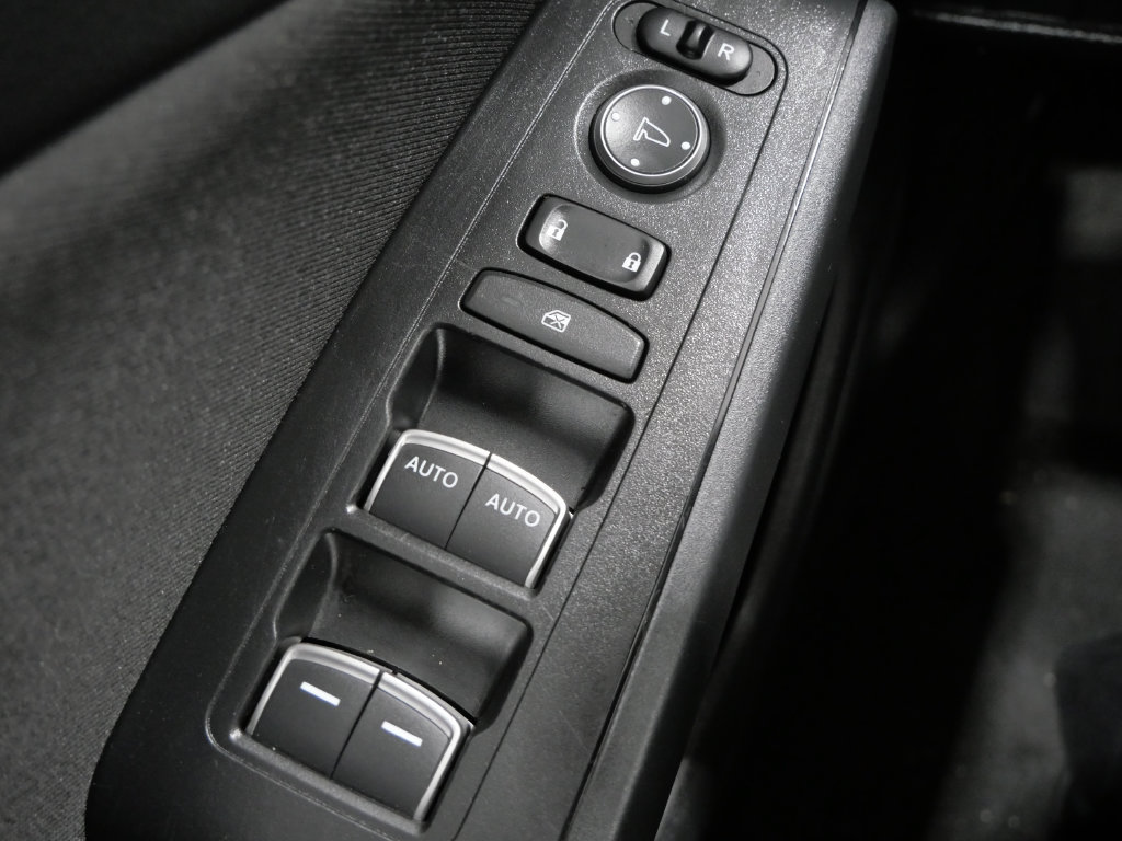 Used 2025 Honda Civic Sport image 13