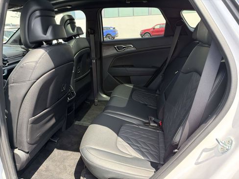 Used 2023 Kia Sportage X-Pro AWD/4WD image 13