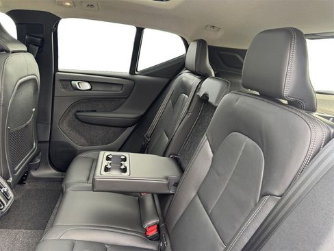 New 2026 Volvo XC40 B5 Plus w/ Protection Package Premier image 24