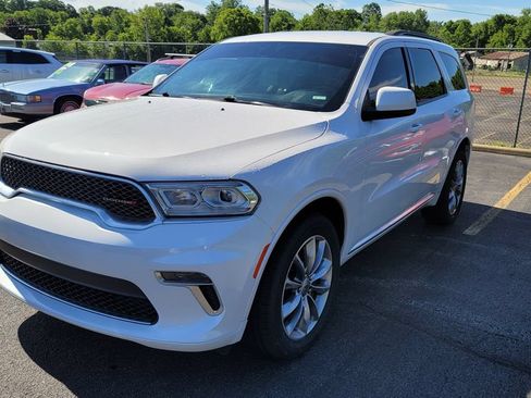 Used 2021 Dodge Durango SXT AWD/4WD image 2