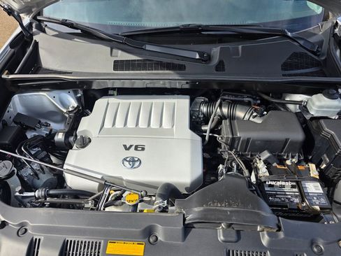 Used 2012 Toyota Highlander Limited w/ Tow Pkg image 31