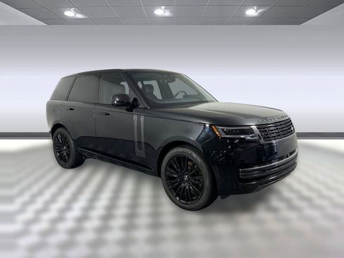 Used 2023 Land Rover Range Rover SE AWD/4WD image 7