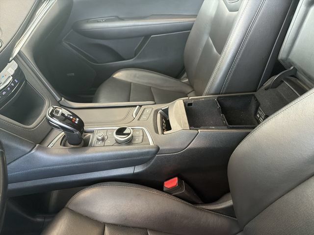 Certified 2020 Cadillac XT5 Premium Luxury w/ LPO, Floor Liner Package FWD image 25