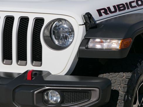 Used 2022 Jeep Wrangler Unlimited Rubicon image 6