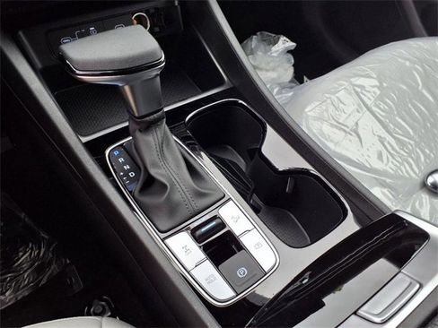 New 2025 Hyundai Santa Cruz SEL image 11