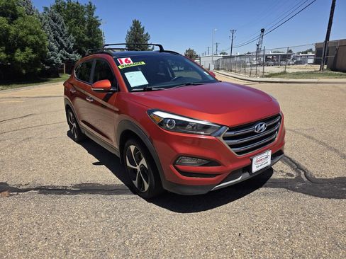 Used 2016 Hyundai Tucson Limited w/ Option Group 03 AWD/4WD image 10