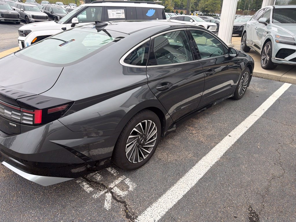 Used 2024 Hyundai Sonata SEL FWD image 5