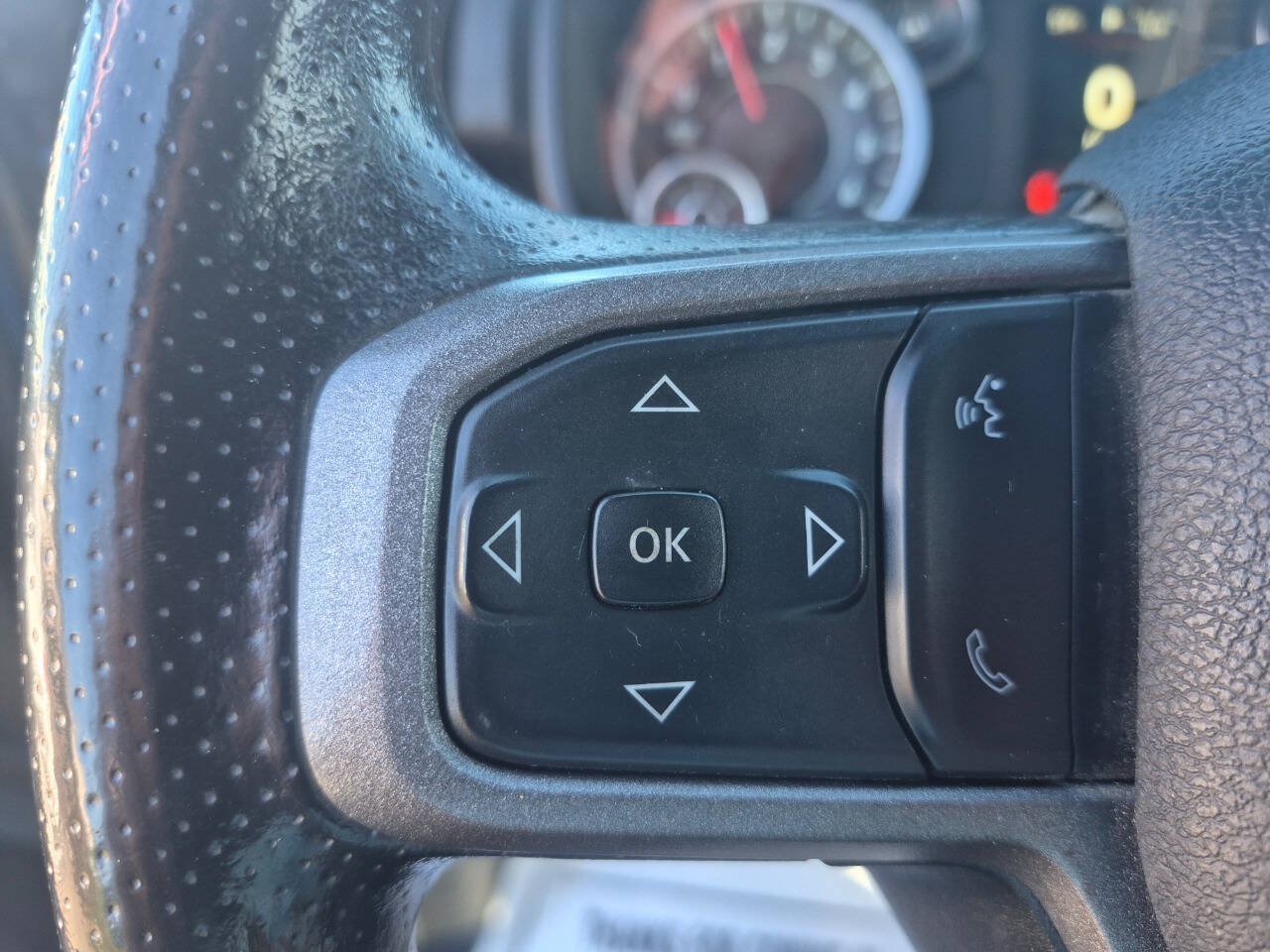 Used 2024 RAM 2500 Tradesman w/ Chrome Appearance Group AWD/4WD image 17