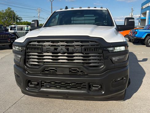 New 2026 RAM 3500 Tradesman AWD/4WD image 3