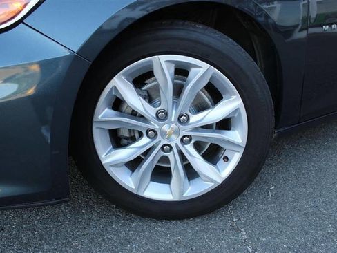 Used 2020 Chevrolet Malibu LT FWD image 9