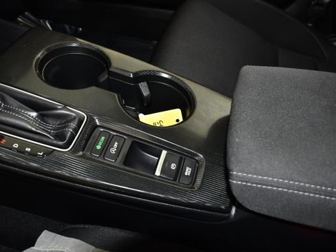 Certified 2024 Honda Civic EX image 31