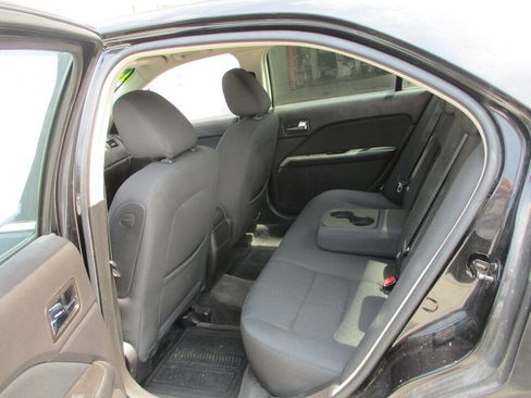 Used 2010 Ford Fusion SE FWD image 22
