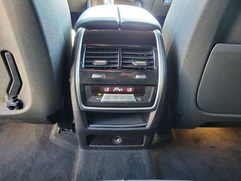 Used 2020 BMW X5 sDrive40i w/ M Sport Package RWD image 17