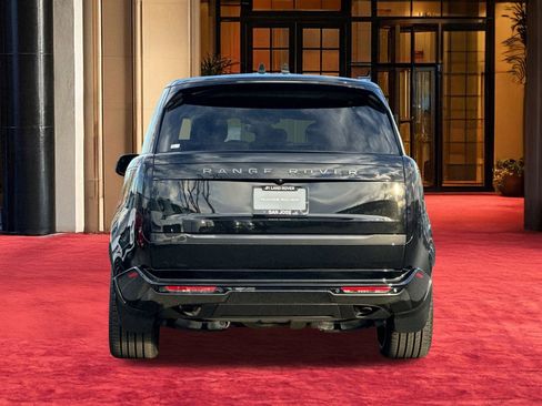 New 2025 Land Rover Range Rover SE image 11