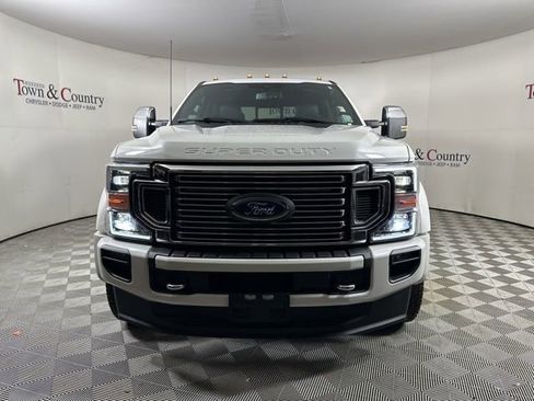 Used 2022 Ford F450 Platinum w/ FX4 Off-Road Package image 2