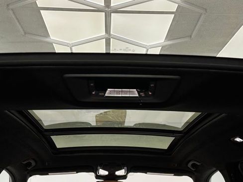 Used 2023 BMW X7 xDrive40i w/ Executive Package image 31