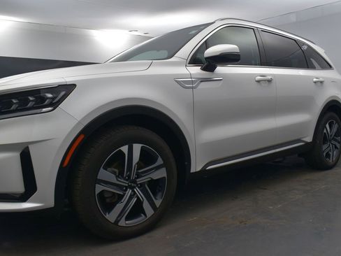 Used 2022 Kia Sorento SX w/ Panoramic Sunroof Package image 35