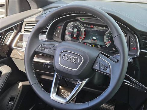 New 2026 Audi Q8 Premium Plus image 11