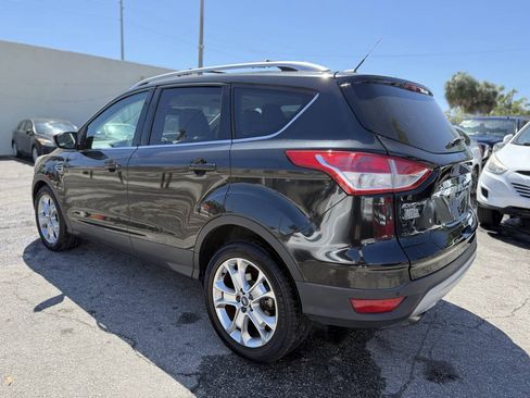 Used 2014 Ford Escape Titanium w/ Equipment Group 401A FWD image 5