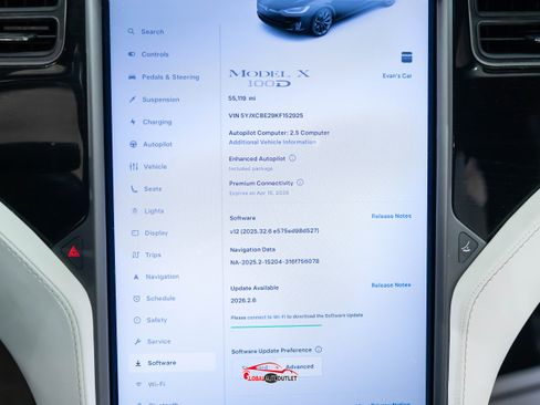 Used 2019 Tesla Model X 100D image 34