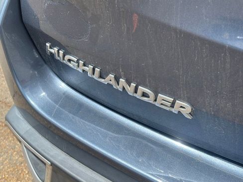 Used 2019 Toyota Highlander Limited image 37