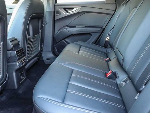 Used 2023 Audi Q4 e-tron Premium Plus w/ Premium Plus AWD/4WD image 19