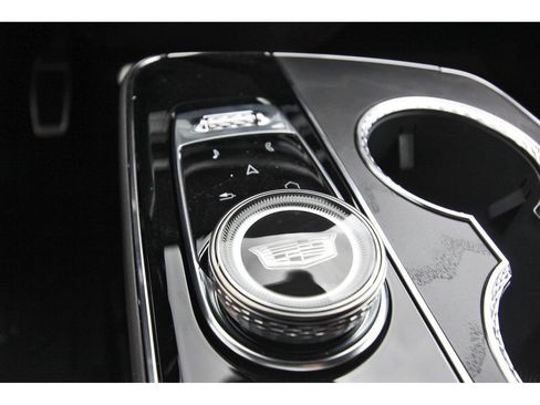 New 2027 Cadillac Lyriq Signature Luxury w/ Nappa Leather Package AWD/4WD image 20