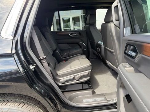 New 2026 GMC Yukon Denali w/ Sun & Power Step Package AWD/4WD image 11