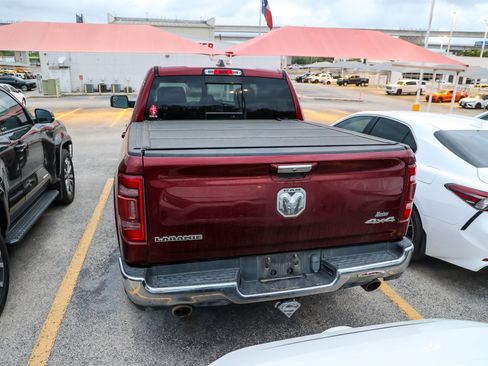 Used 2019 RAM 1500 Laramie image 11