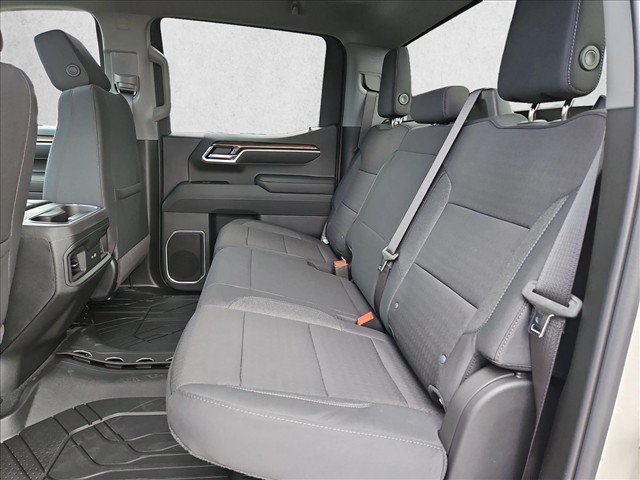 New 2026 Chevrolet Silverado 1500 RST w/ Dark Appearance Package AWD/4WD image 15