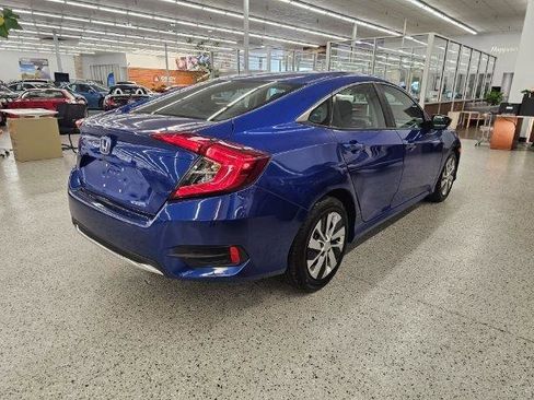 Used 2019 Honda Civic LX image 4