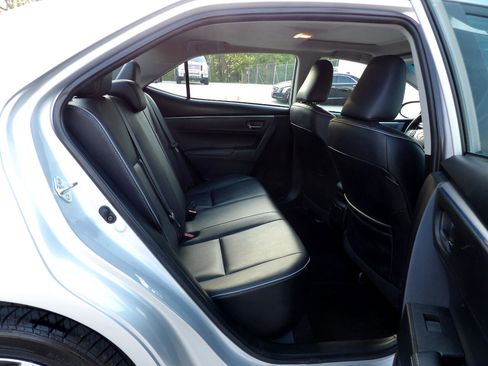 Used 2014 Toyota Corolla LE Premium image 19