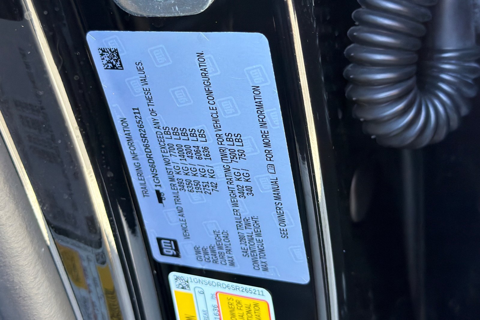 Used 2025 Chevrolet Suburban Z71 AWD/4WD image 29