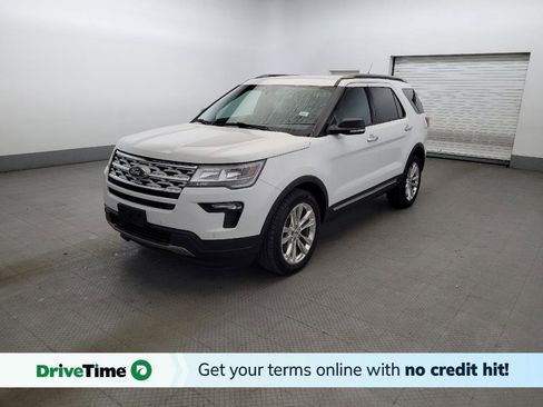 Used 2019 Ford Explorer XLT w/ Equipment Group 202A AWD/4WD image 1