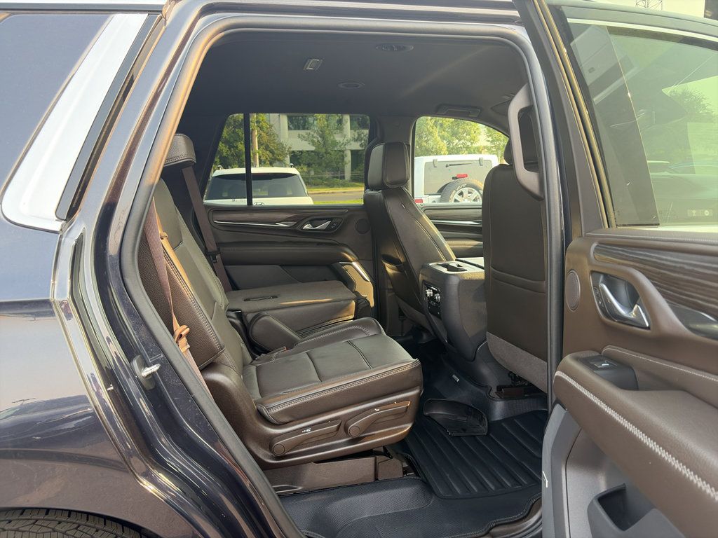 Used 2023 GMC Yukon Denali AWD/4WD image 18
