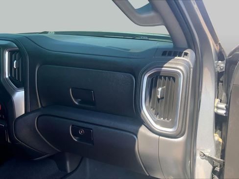 Used 2020 Chevrolet Silverado 1500 RST w/ Texas Edition AWD/4WD image 19