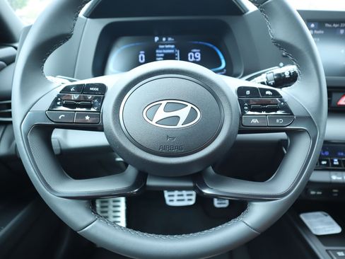 New 2026 Hyundai Elantra Sport FWD image 11