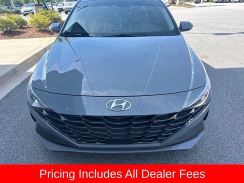 Used 2022 Hyundai Elantra Limited FWD image 1